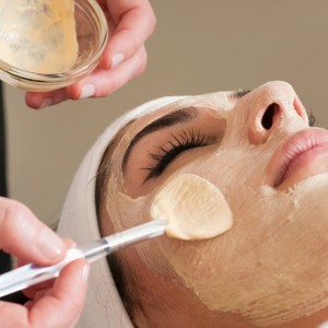 Deluxe HydroFacial